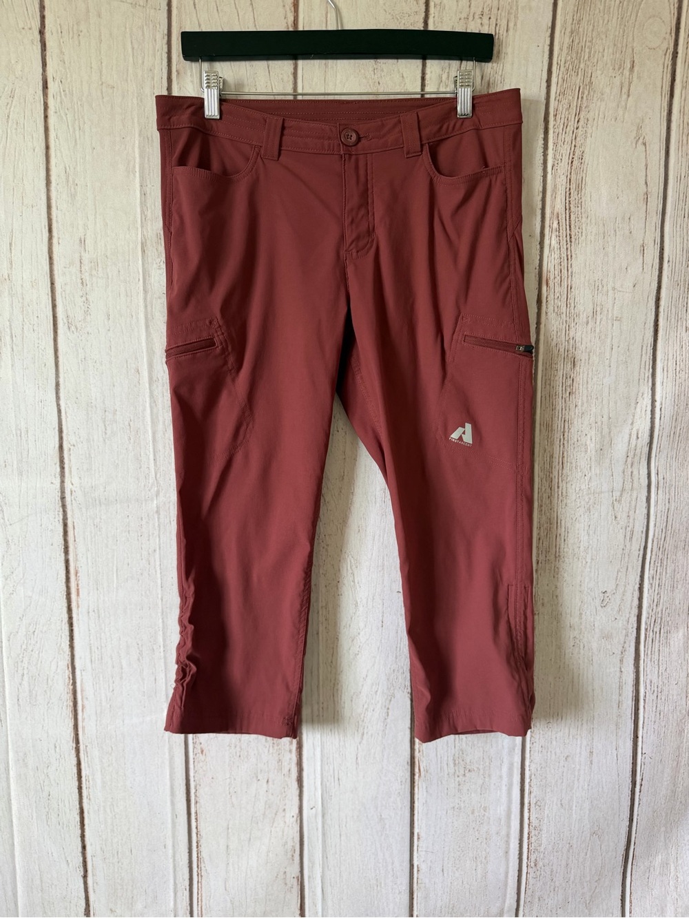 Eddie Bauer First Ascent Women's Size 8 Hiking Capri Pants